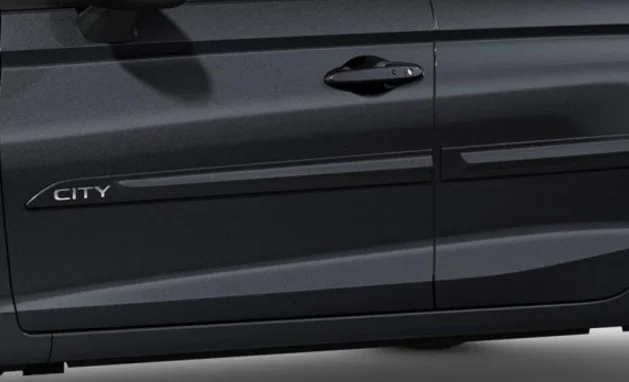 Friso de portas com logo